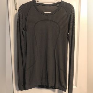 Lululemon Swiftly Tech 8